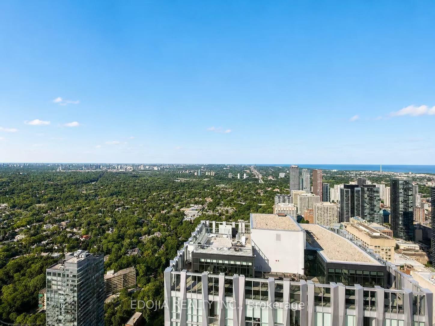 11 Yorkville Avenue, Unit 6004 thumbnail 11
