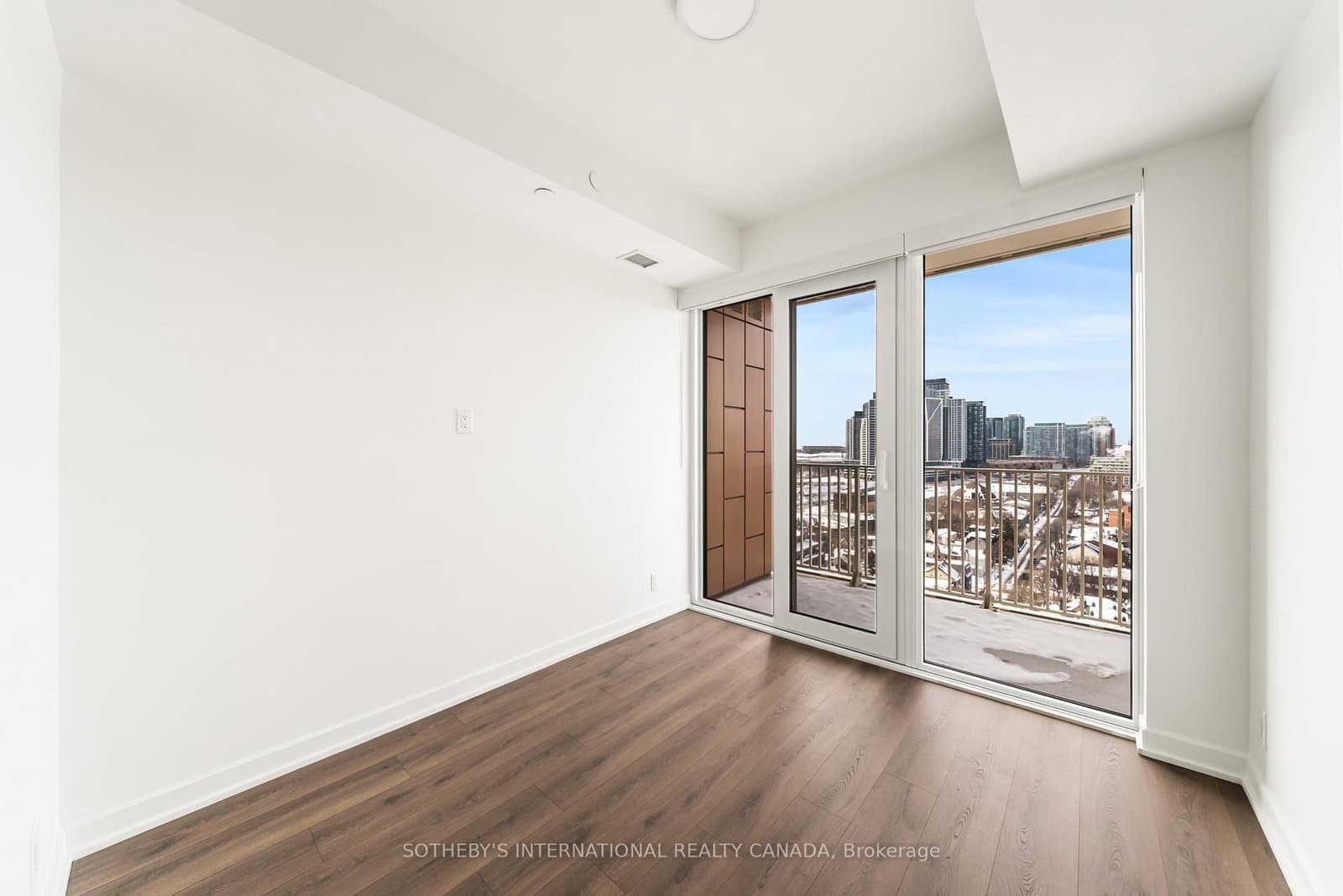 88 Bathurst Street, Unit 1417 thumbnail 12