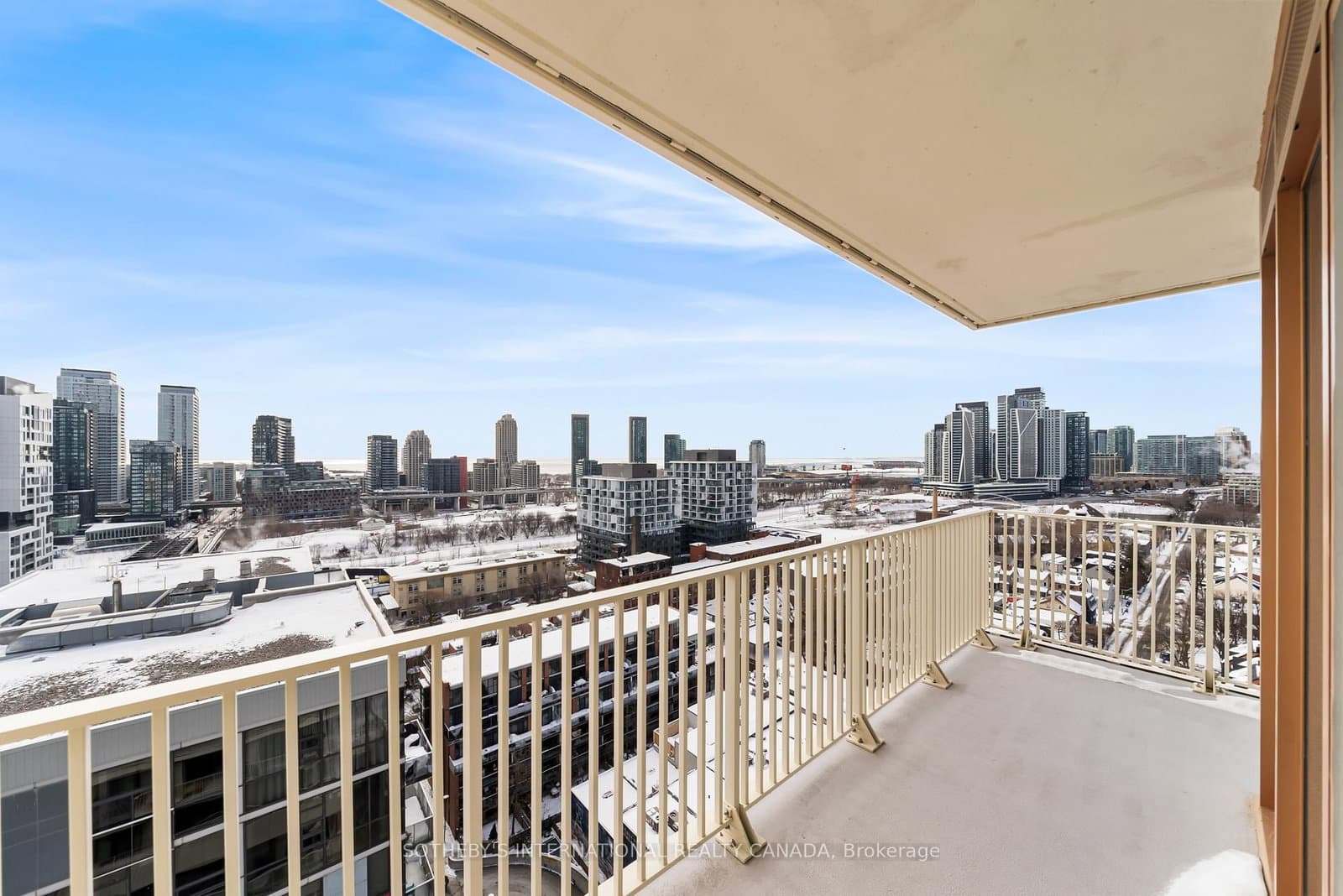 88 Bathurst Street, Unit 1417 thumbnail 24