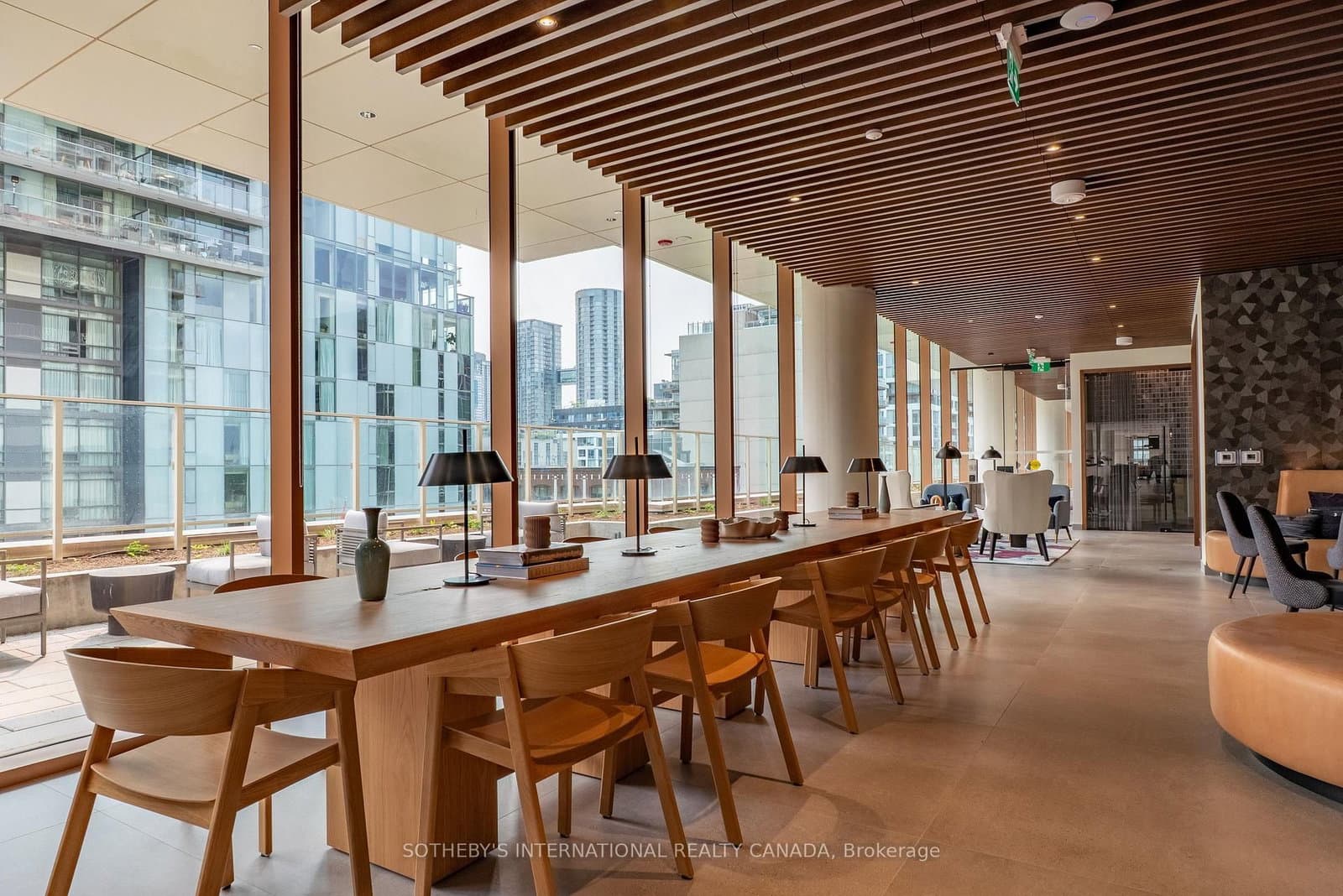 88 Bathurst Street, Unit 1417 thumbnail 39