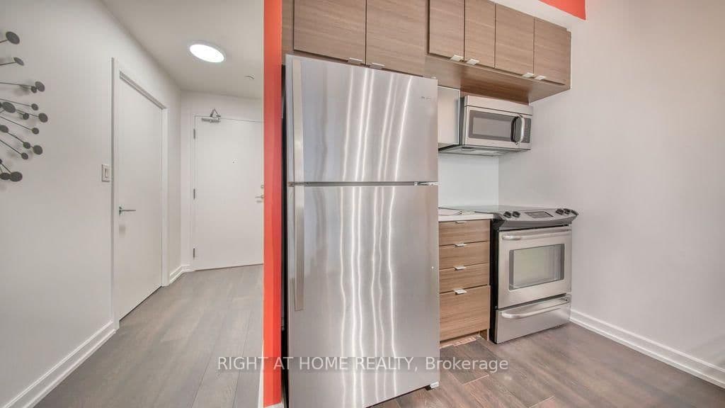 62 Forest Manor Road, Unit 1808 thumbnail 18