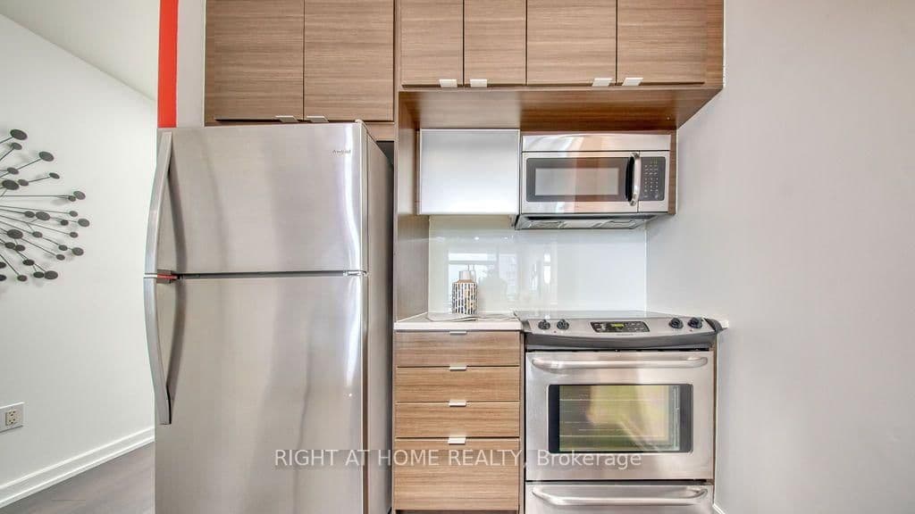 62 Forest Manor Road, Unit 1808 thumbnail 19