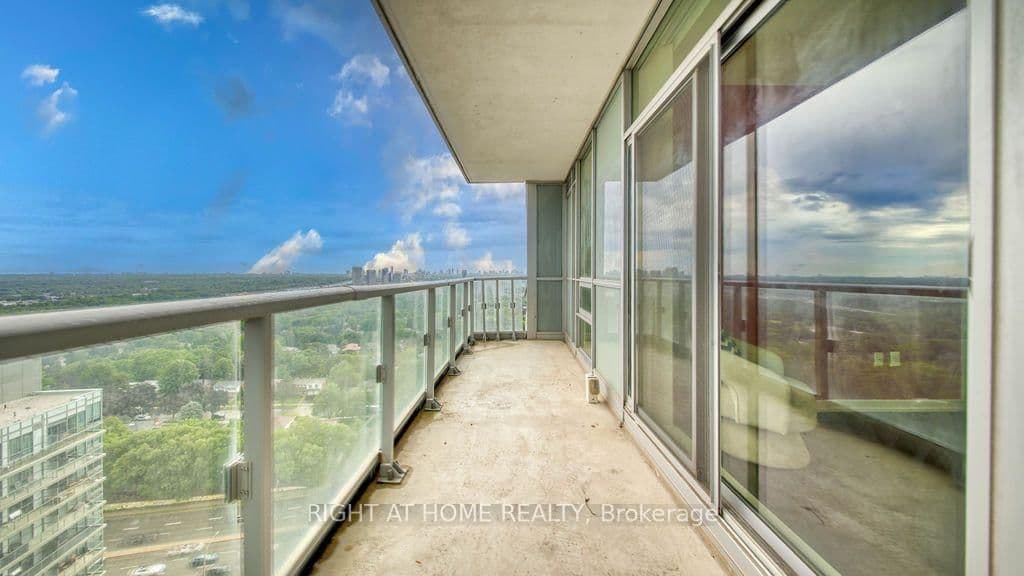 62 Forest Manor Road, Unit 1808 thumbnail 38