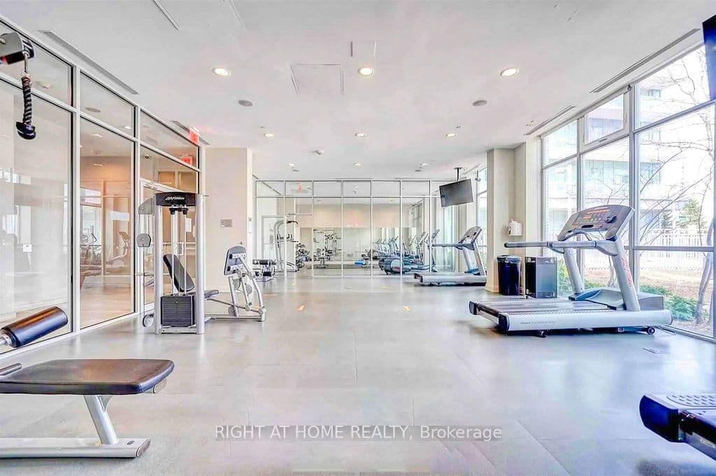 62 Forest Manor Road, Unit 1808 thumbnail 42