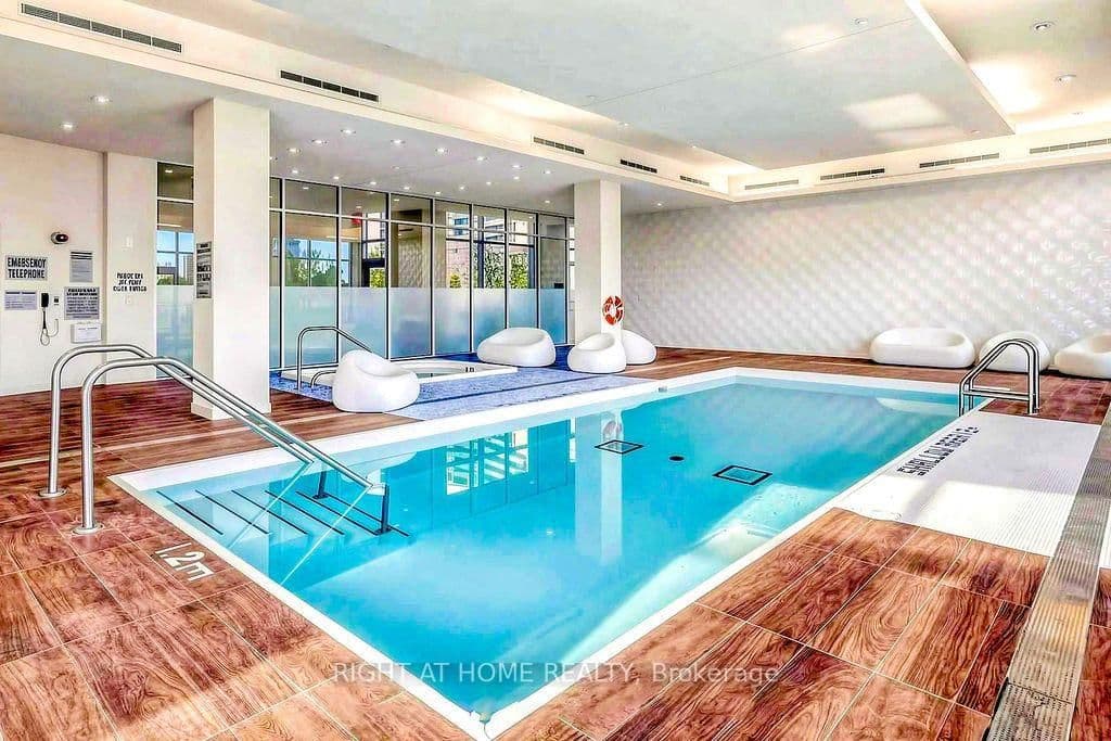 62 Forest Manor Road, Unit 1808 thumbnail 44
