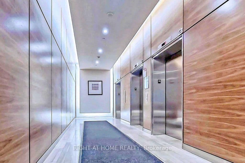 62 Forest Manor Road, Unit 1808 thumbnail 8