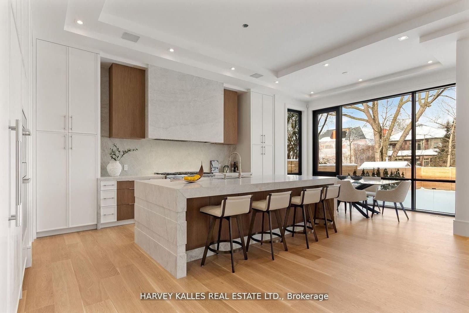 370 Glengrove Avenue W thumbnail 15