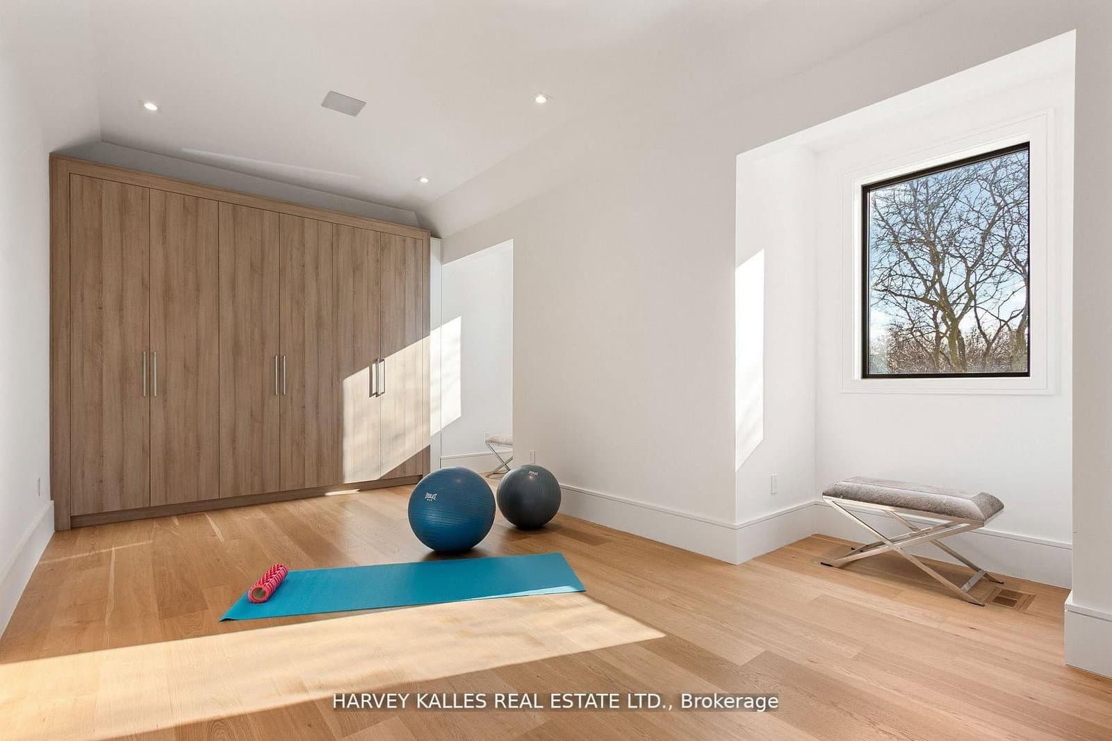 370 Glengrove Avenue W thumbnail 36