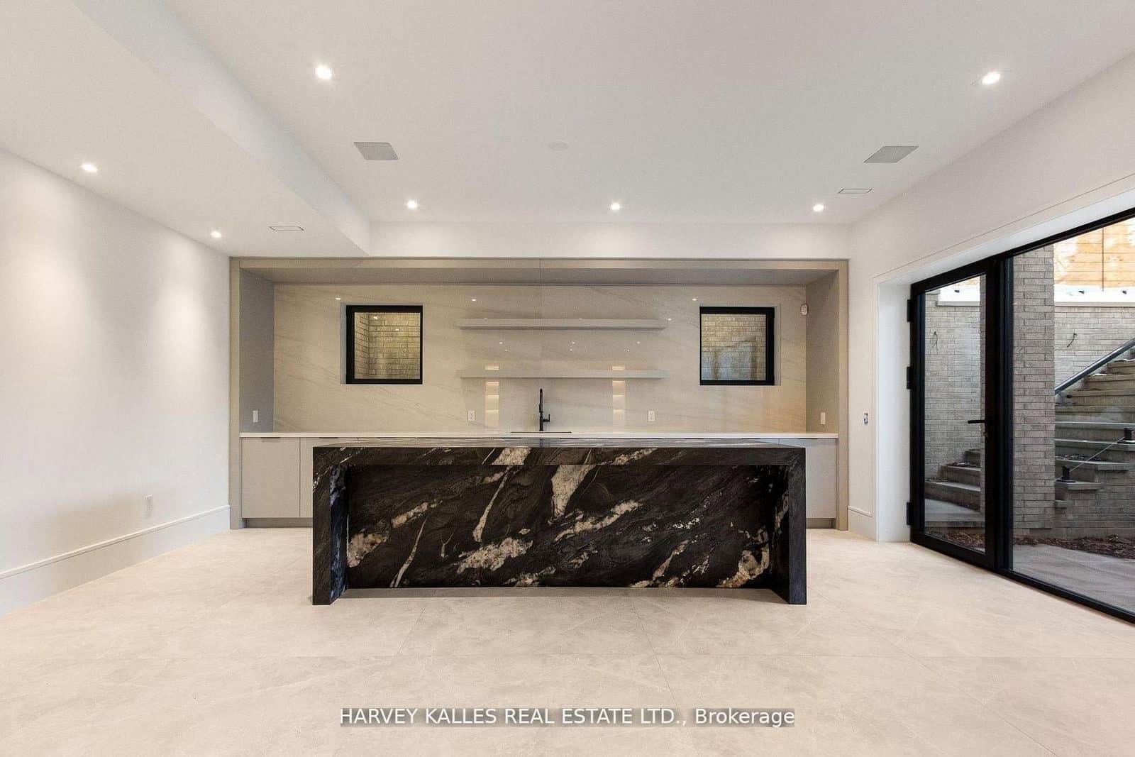 370 Glengrove Avenue W thumbnail 44