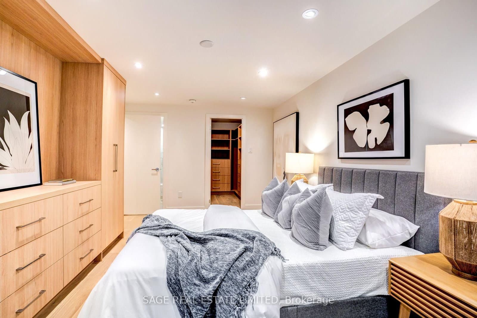 3900 Yonge Street, Unit 408 thumbnail 18