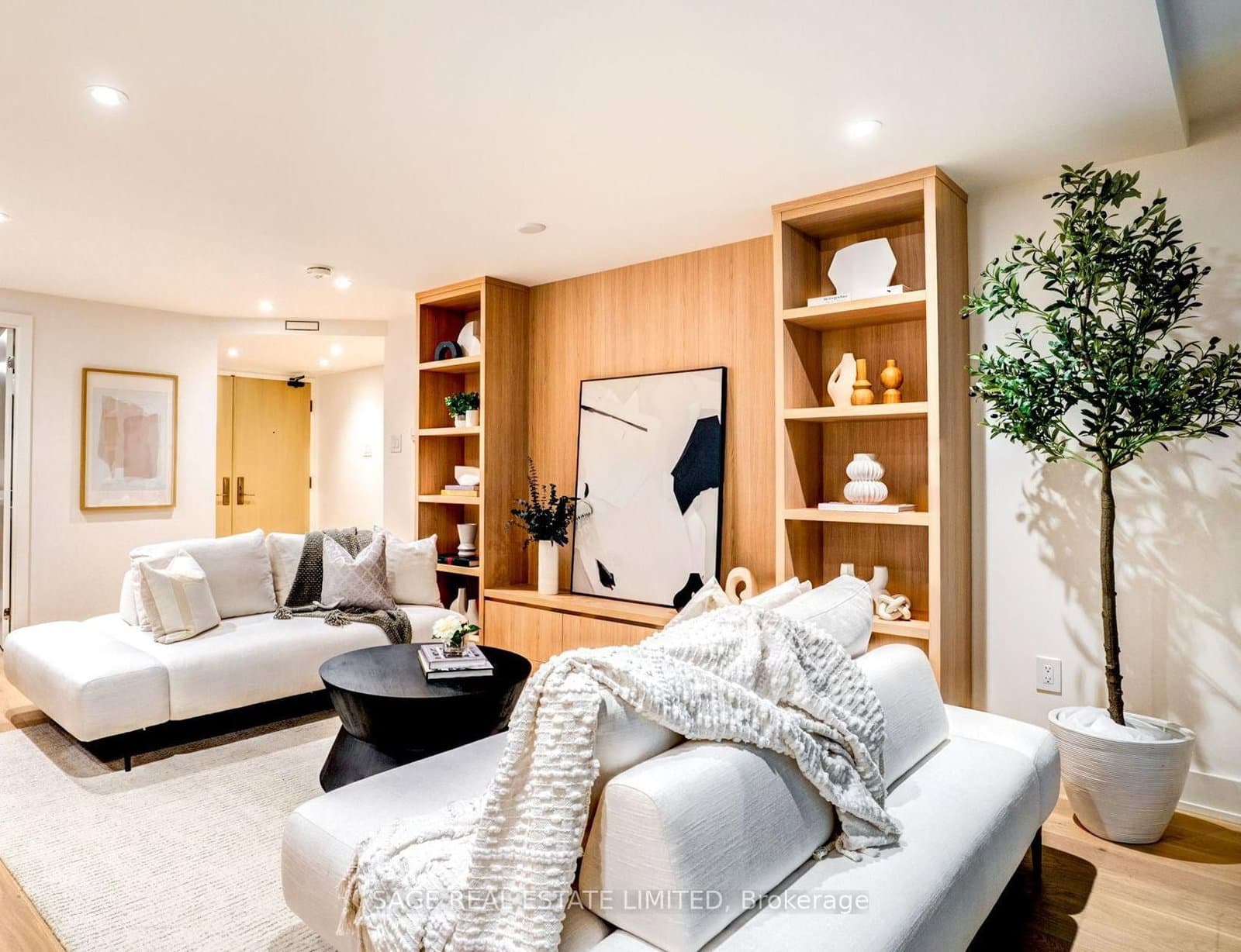 3900 Yonge Street, Unit 408 thumbnail 6