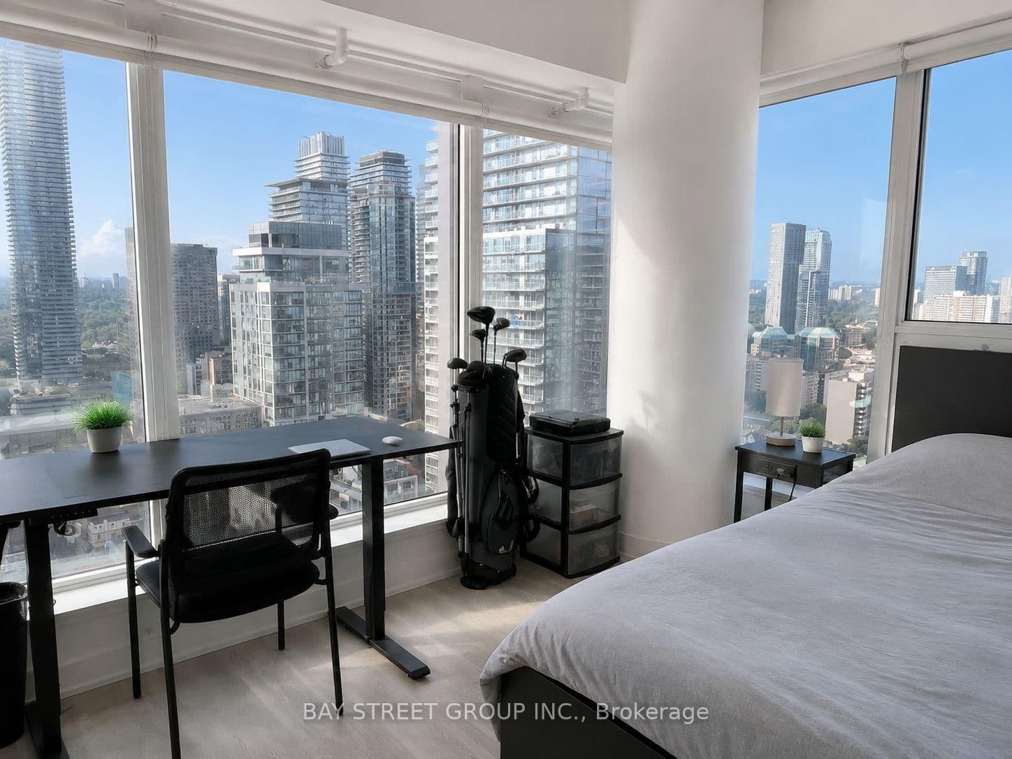 8 Wellesley Street W, Unit 4009 thumbnail 14