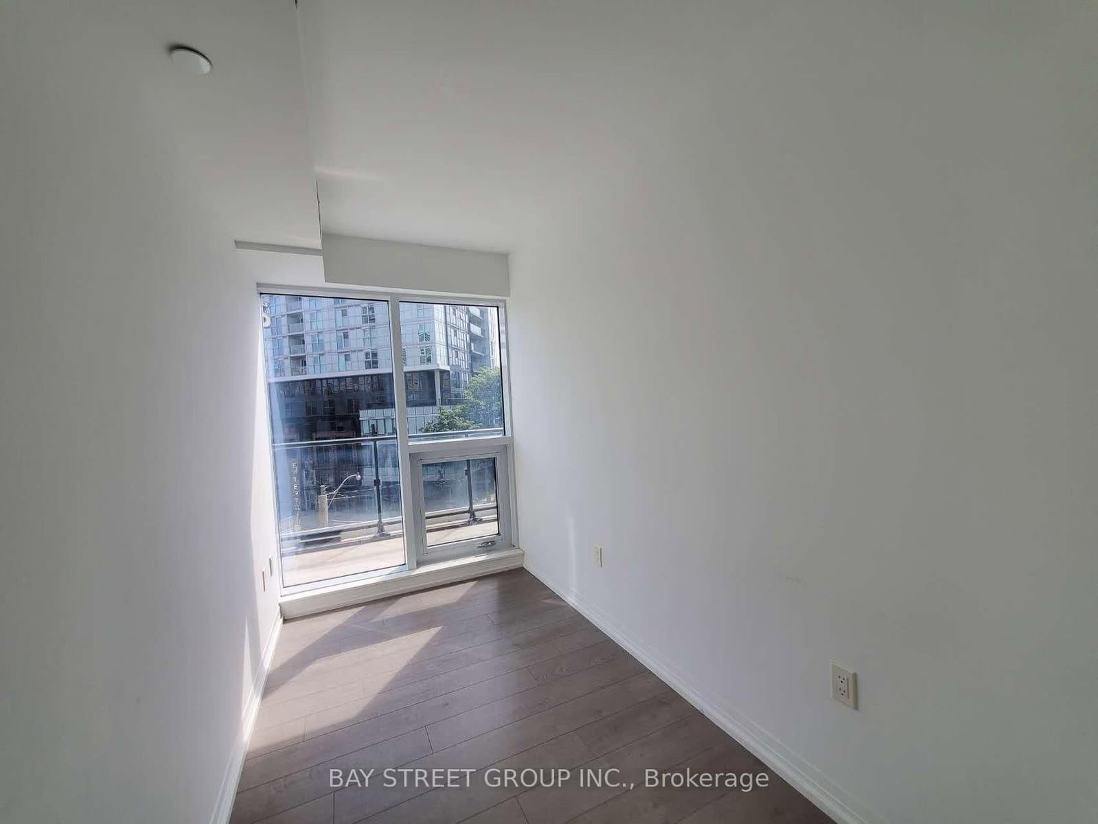 251 Jarvis Street, Unit 306 thumbnail 7