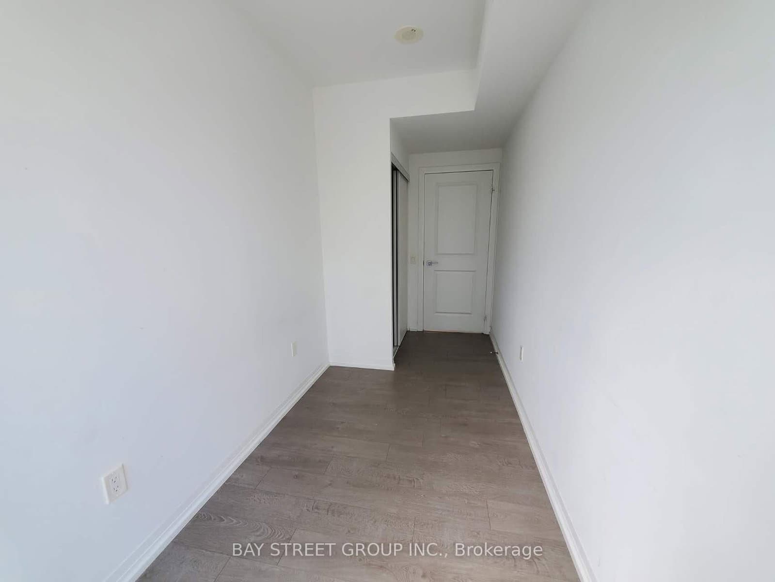251 Jarvis Street, Unit 306 thumbnail 8