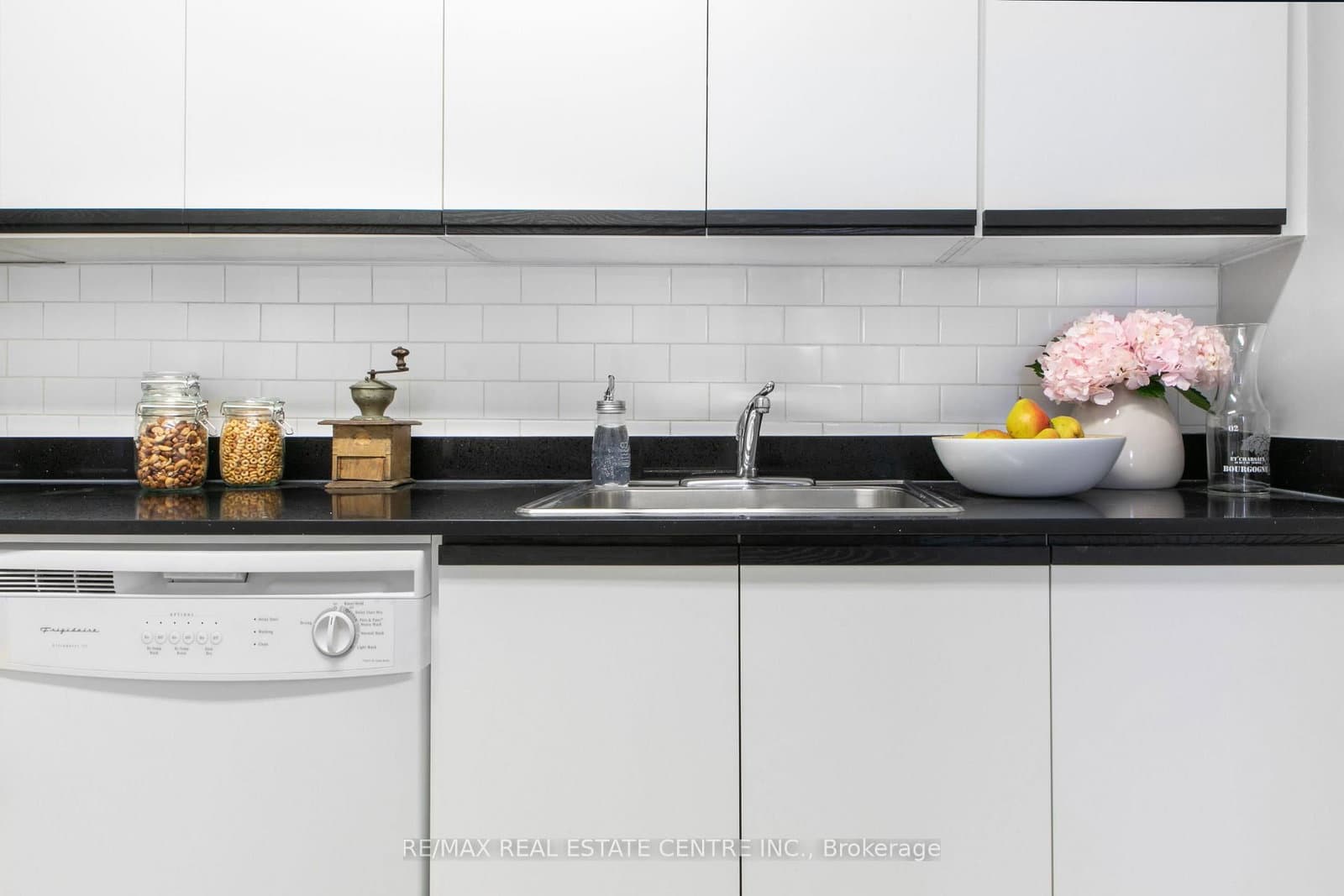 100 Graydon Hall Drive, Unit 509 thumbnail 15