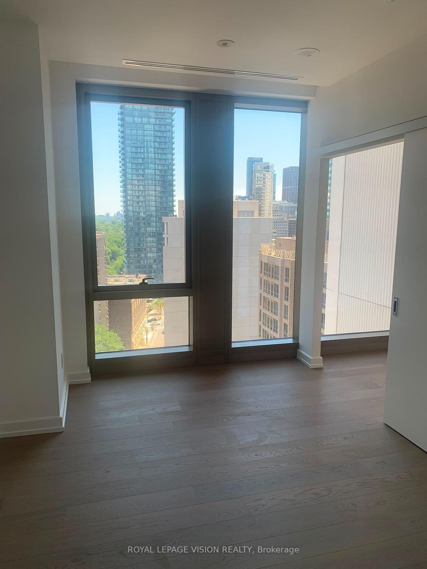 1315 Bay Street, Unit 1501 thumbnail 23