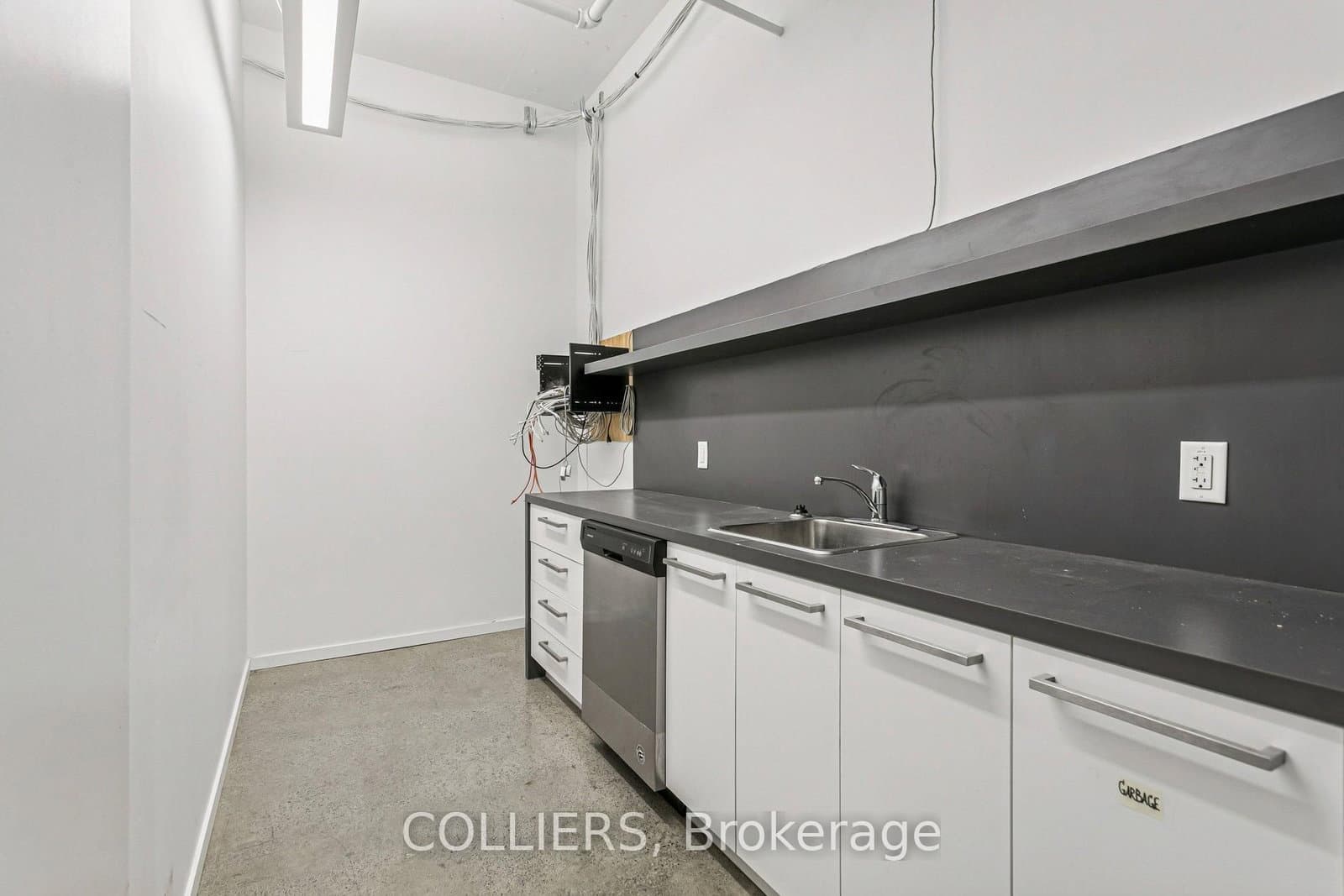 150 Bloor Street W, Unit M103 thumbnail 3