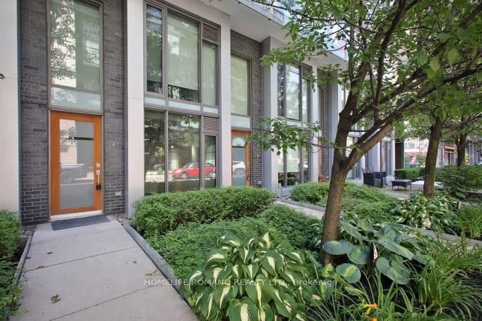 #104 - 55 Stewart Street