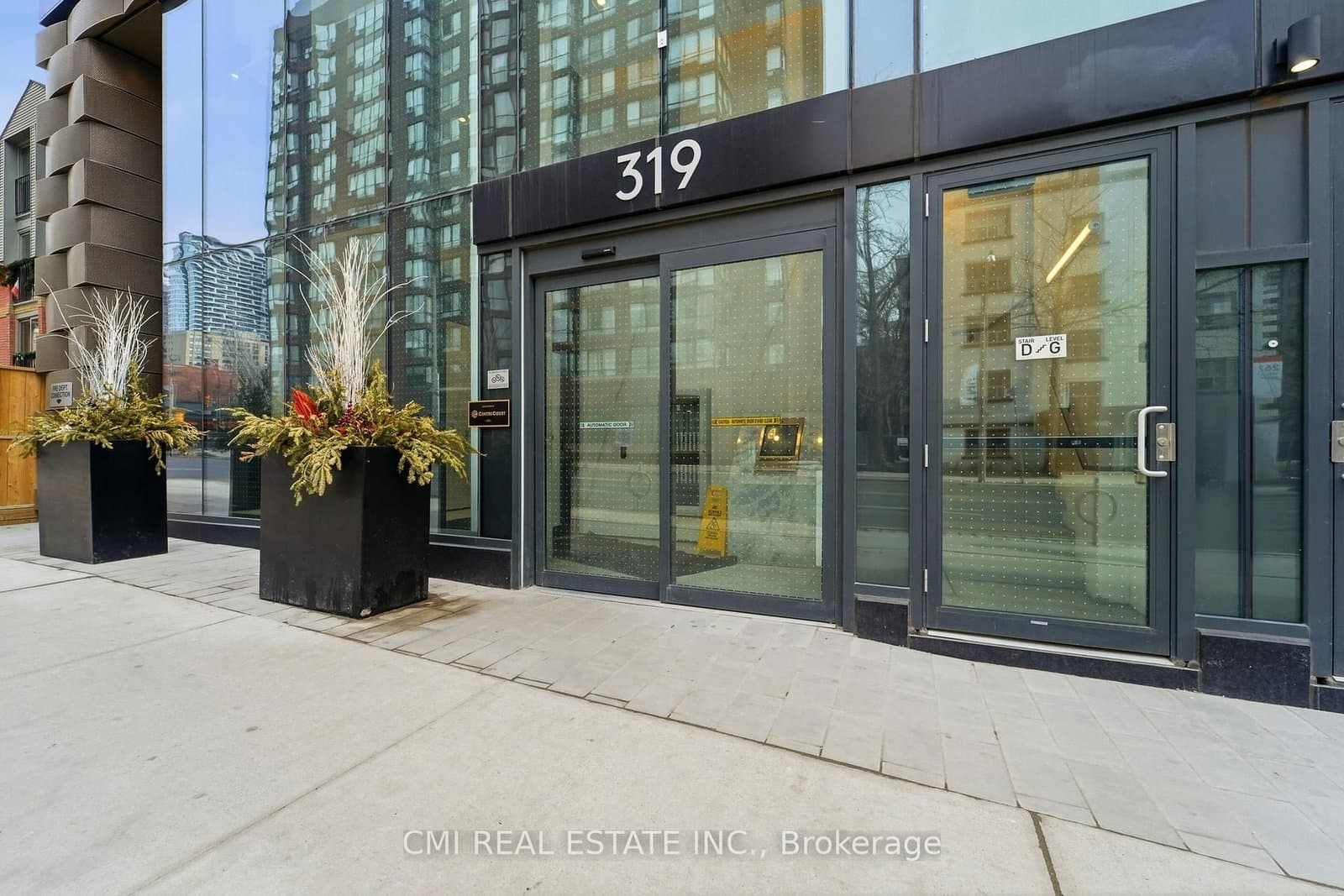 319 Jarvis Street, Unit 3207 thumbnail 4