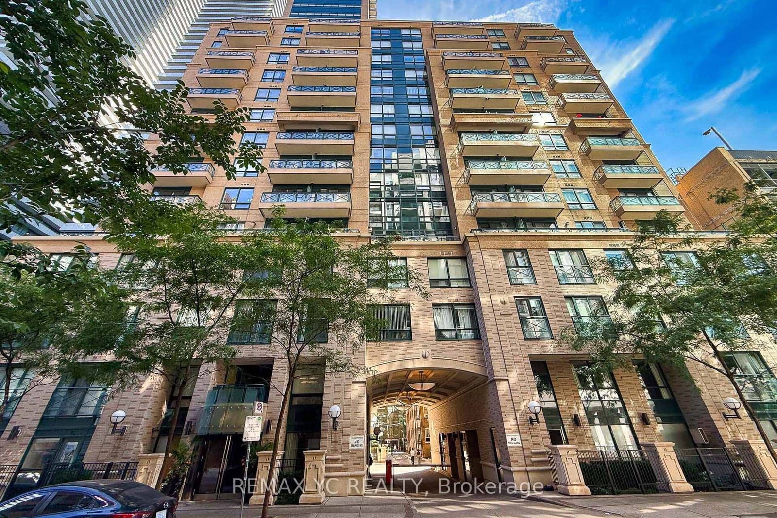 35 Hayden Street, Unit 1204 - Image 1