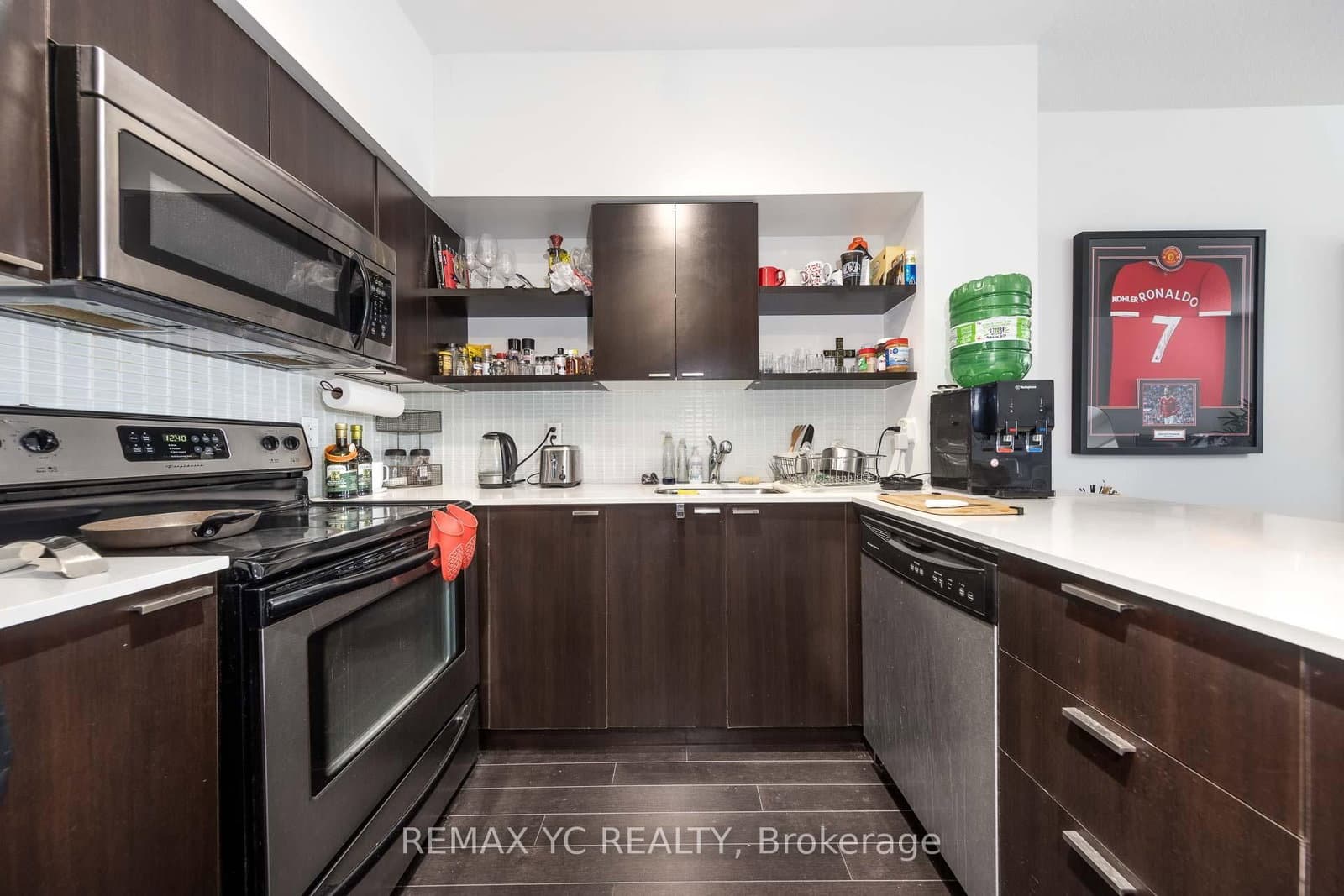 35 Hayden Street, Unit 1204 thumbnail 7