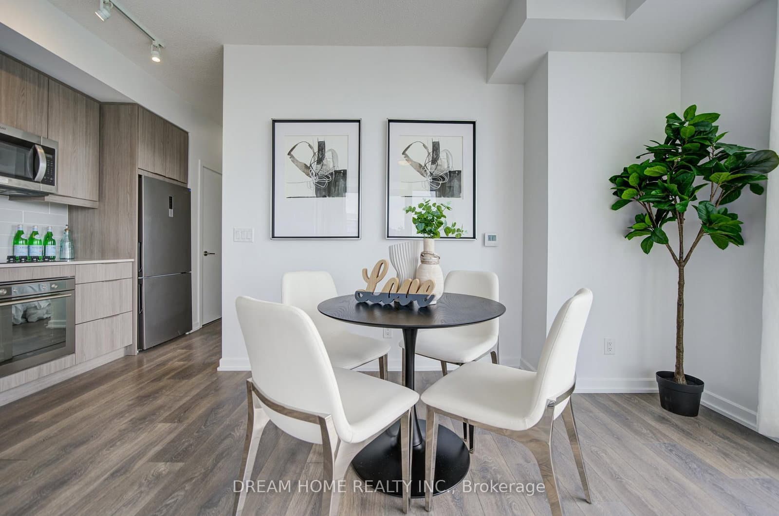 32 Forest Manor Road, Unit 2902 thumbnail 11