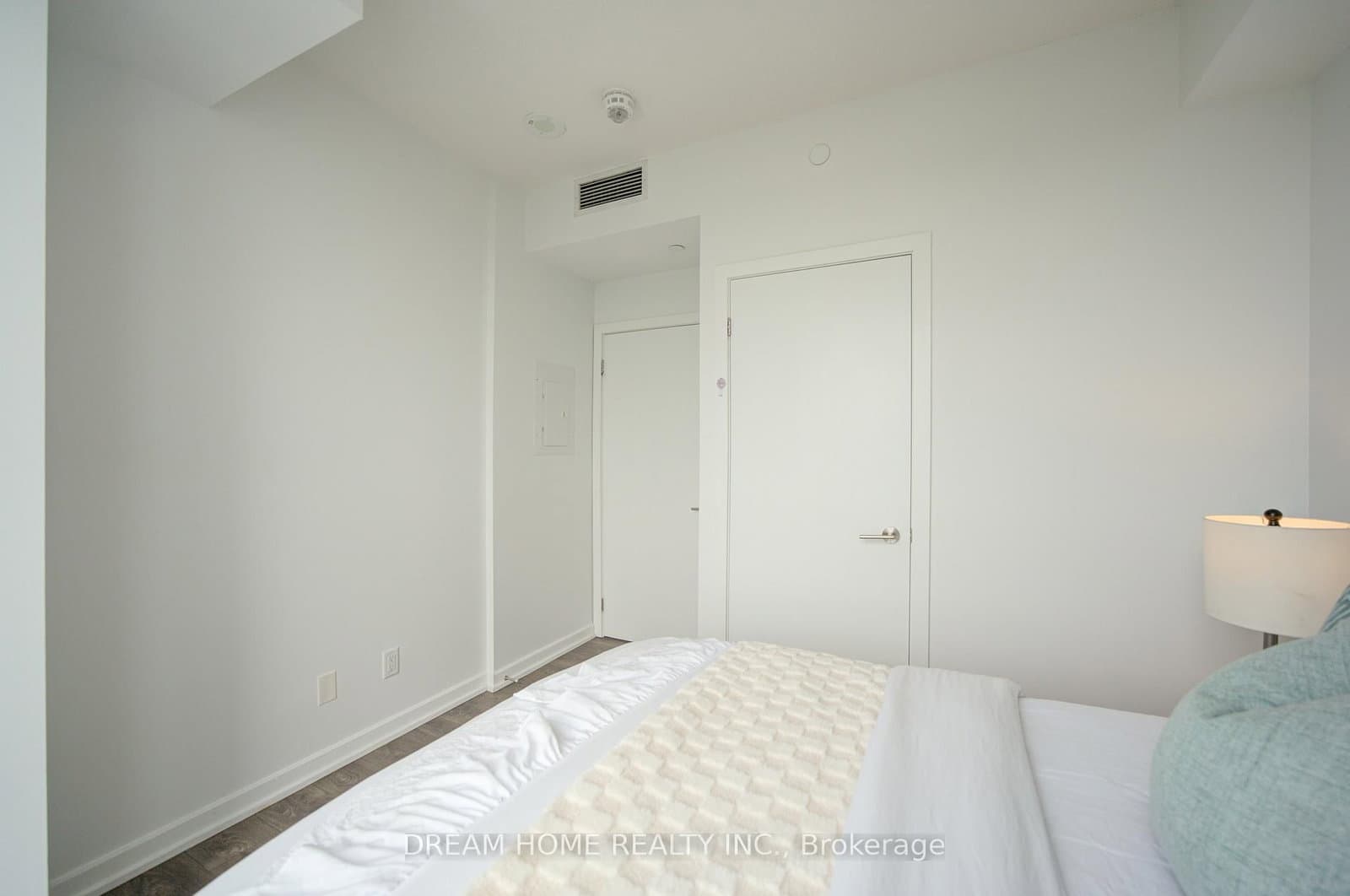 32 Forest Manor Road, Unit 2902 thumbnail 28