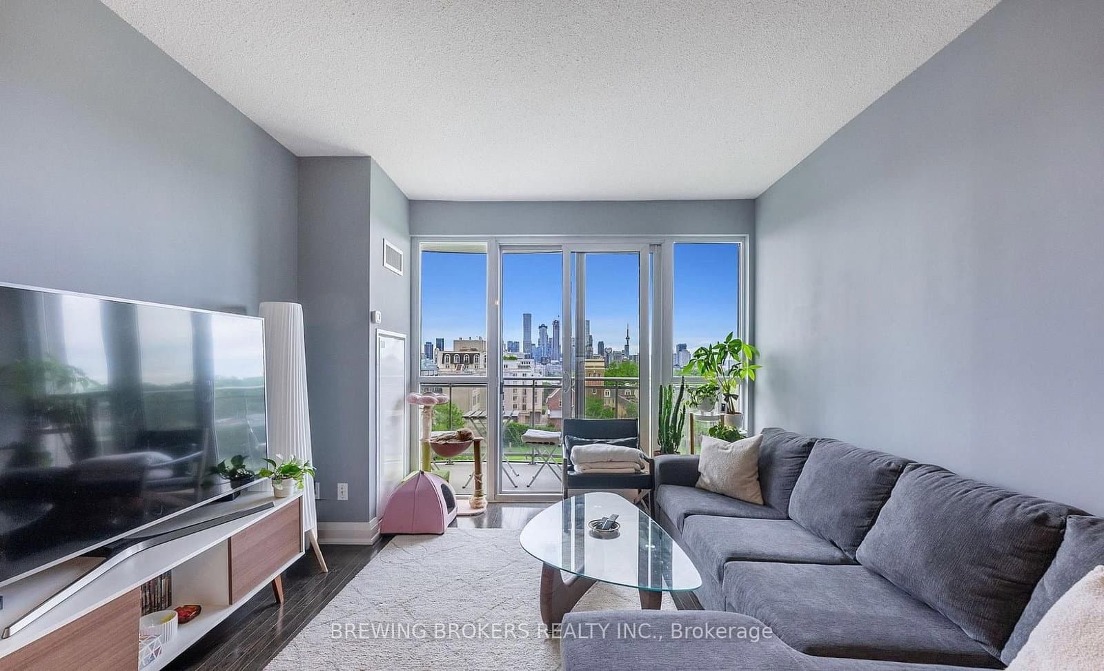 1430 Yonge Street, Unit 704 - Image 1