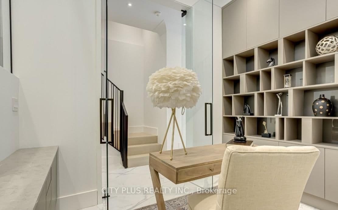 119 Glengrove Avenue W thumbnail 10