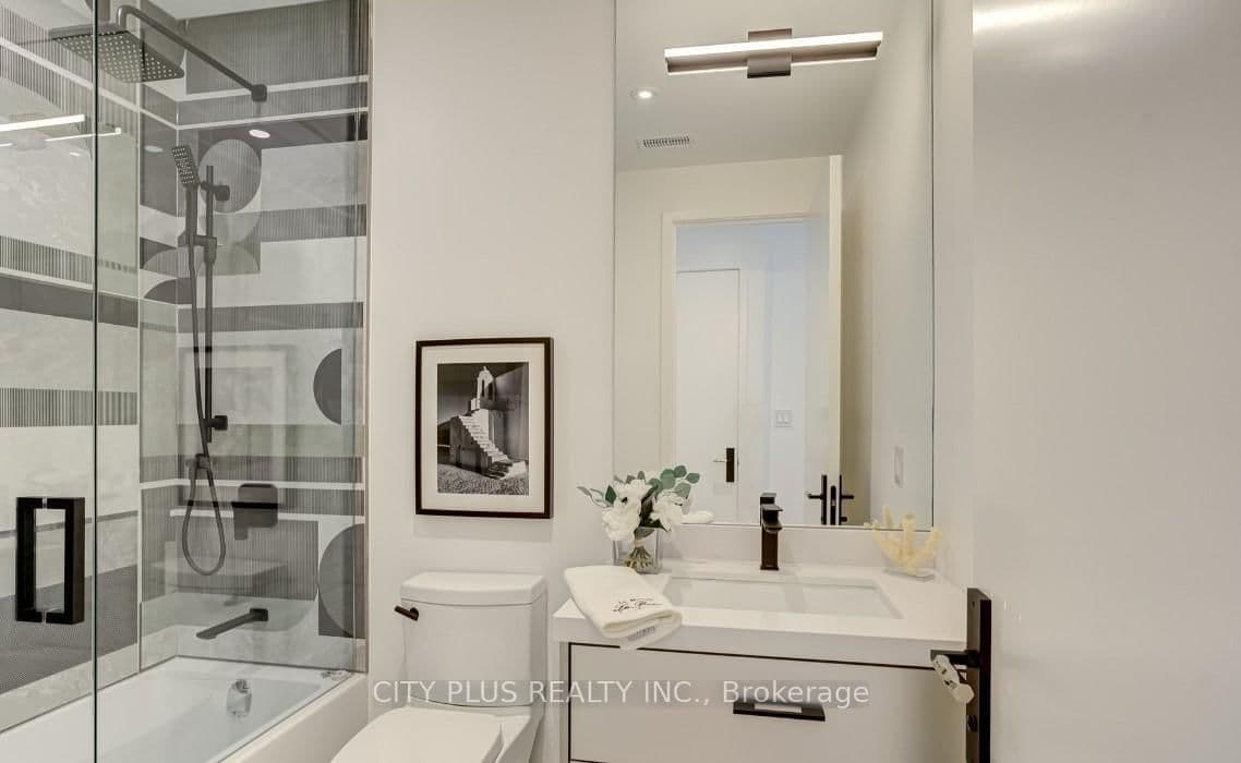 119 Glengrove Avenue W thumbnail 18