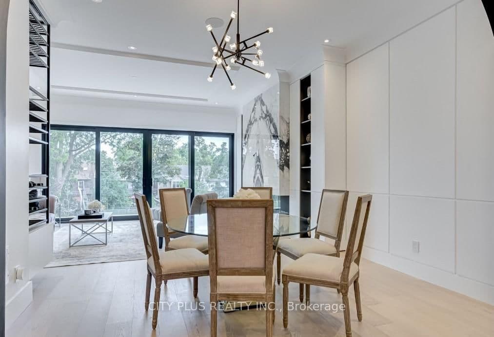 119 Glengrove Avenue W thumbnail 3