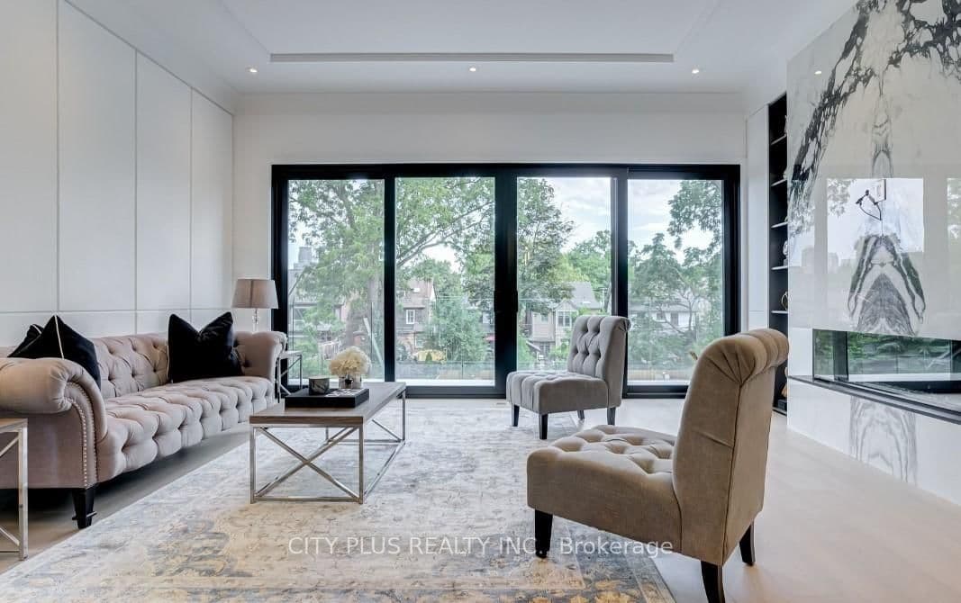 119 Glengrove Avenue W thumbnail 7