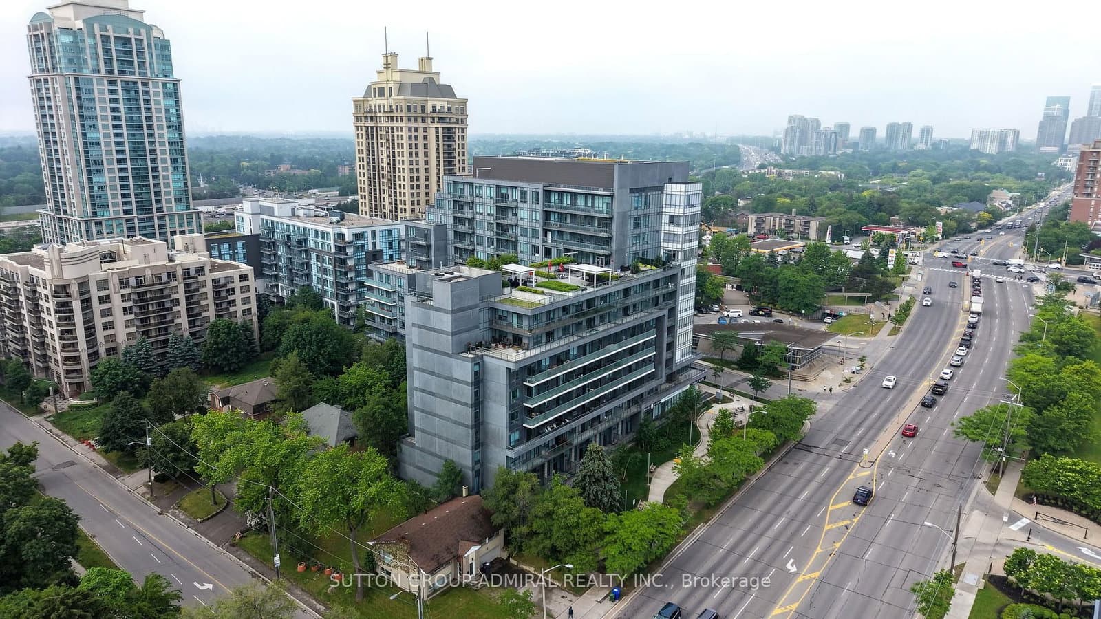 7 Kenaston Gardens, Unit 124 - Image 1