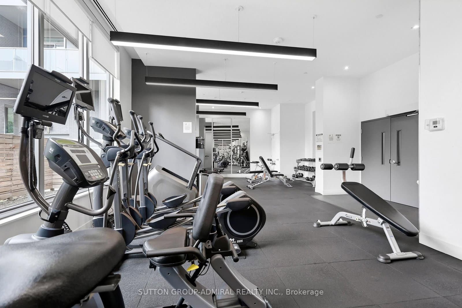 7 Kenaston Gardens, Unit 124 thumbnail 3