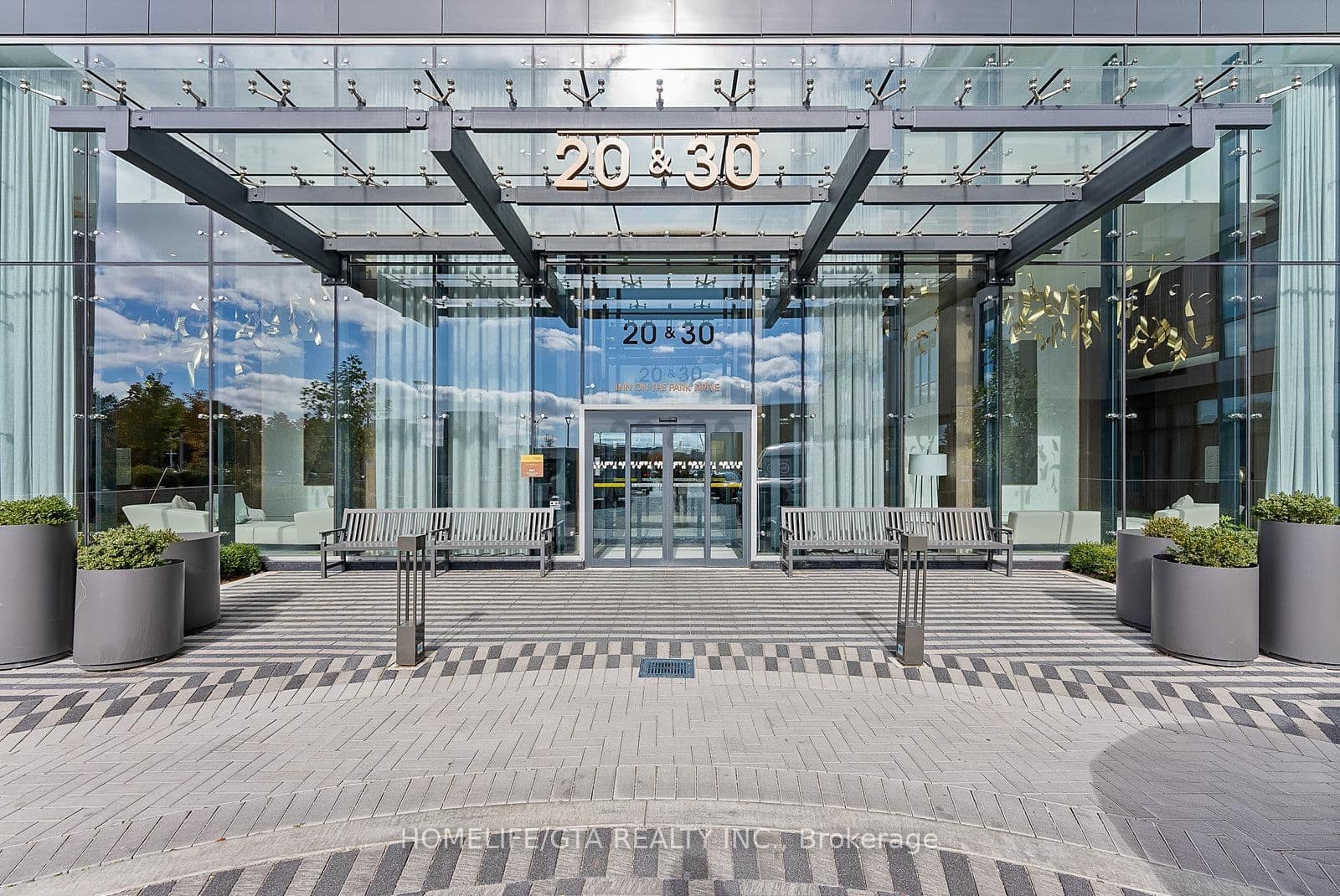 30 Inn On The Park Drive, Unit 2104 thumbnail 33
