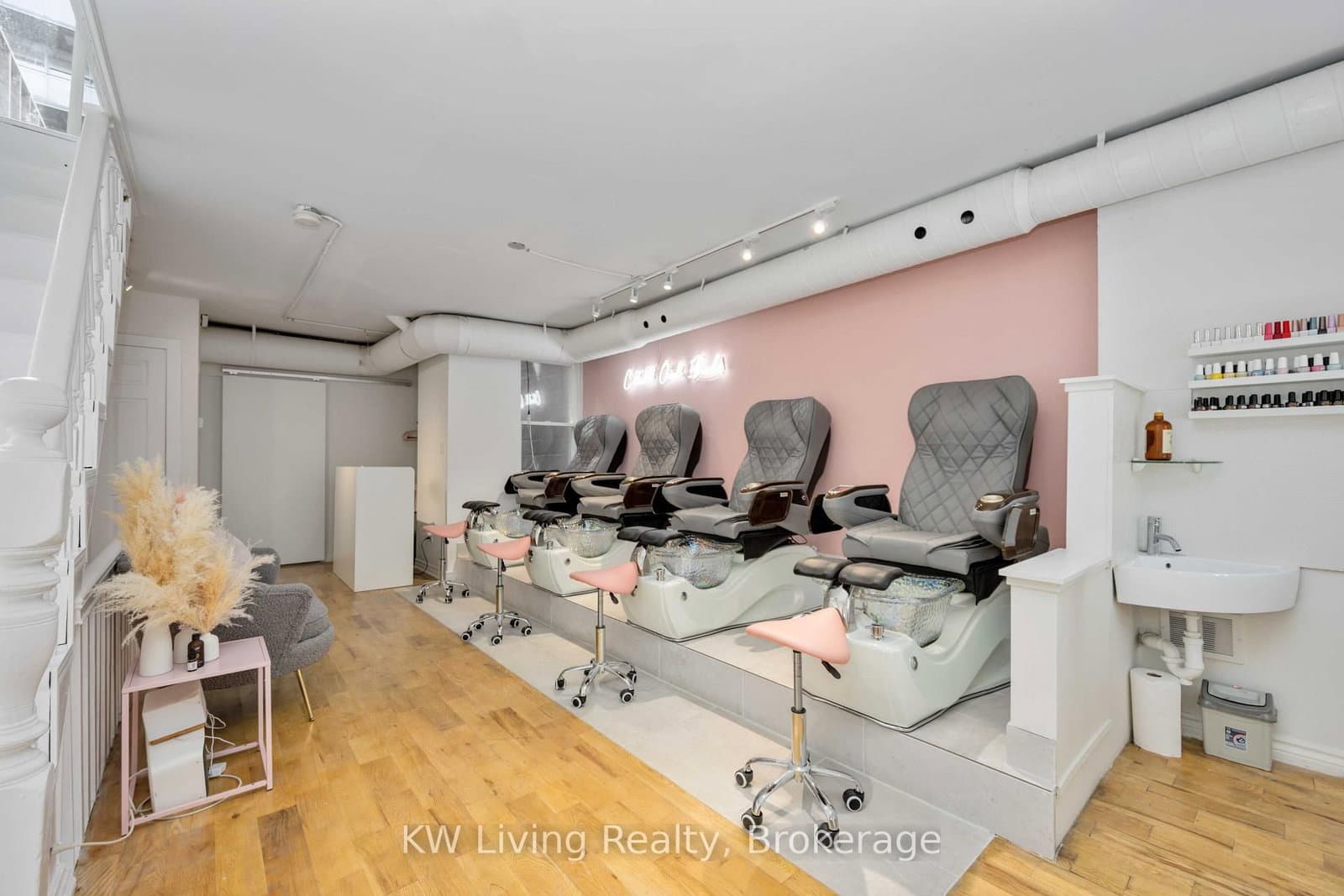 617 King Street W, Unit 2nd and 3rd Floor thumbnail 12