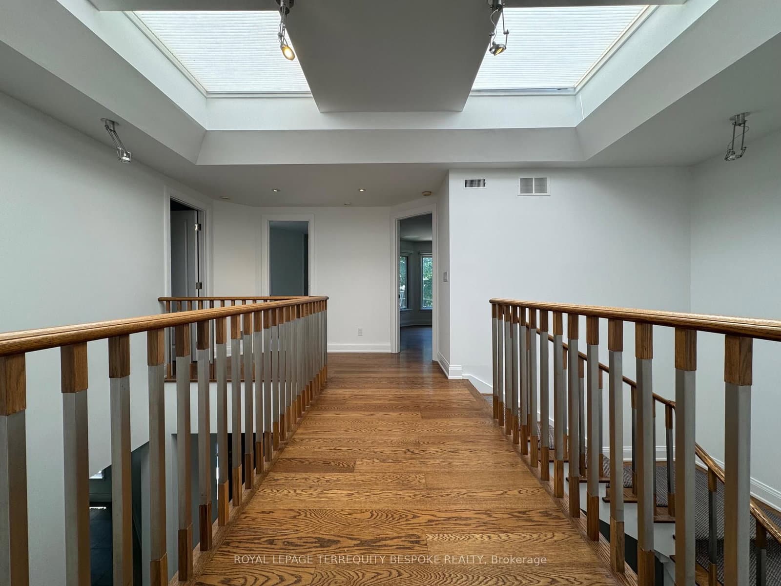 1 Scarth Road thumbnail 27