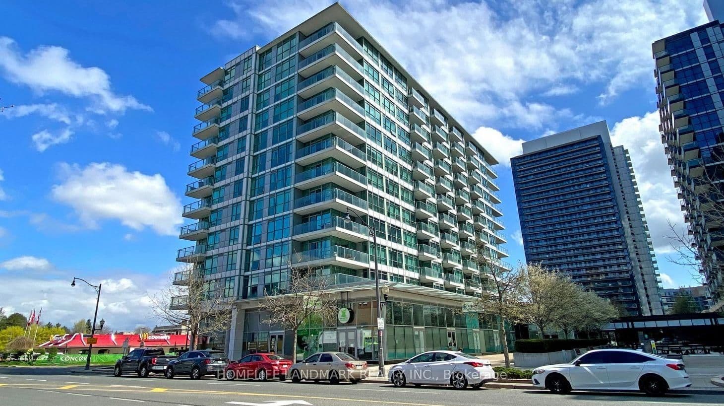15 Singer Court, Unit 305 - Image 1