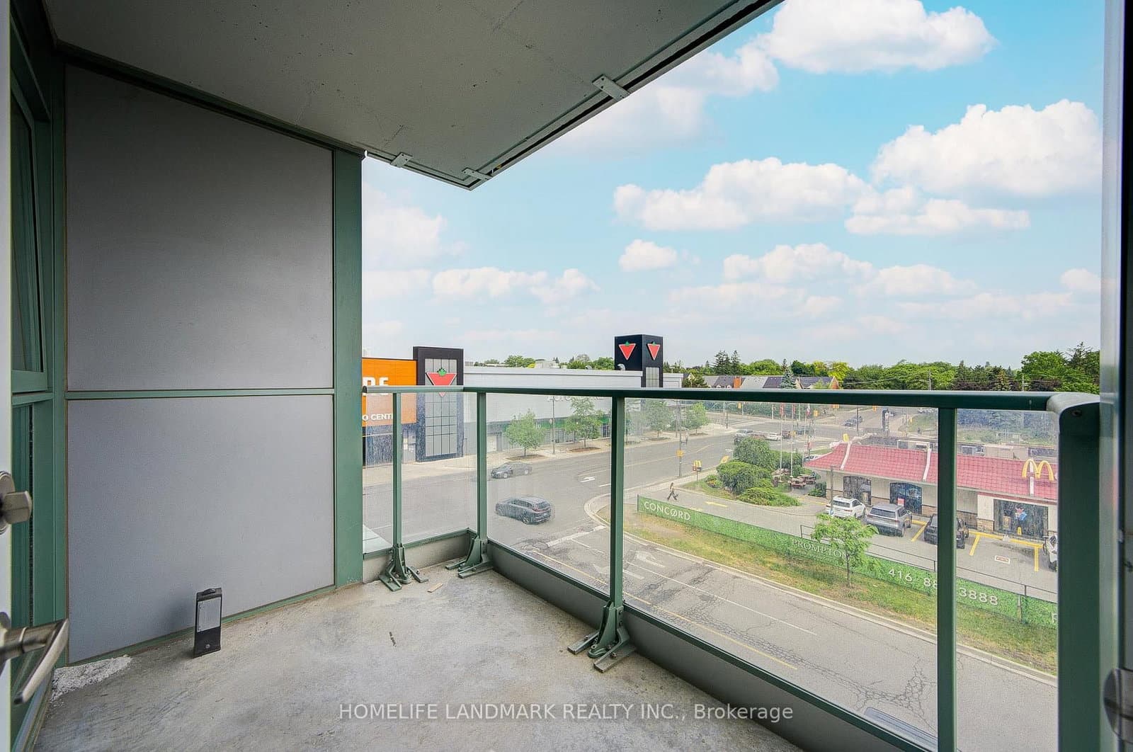 15 Singer Court, Unit 305 thumbnail 29