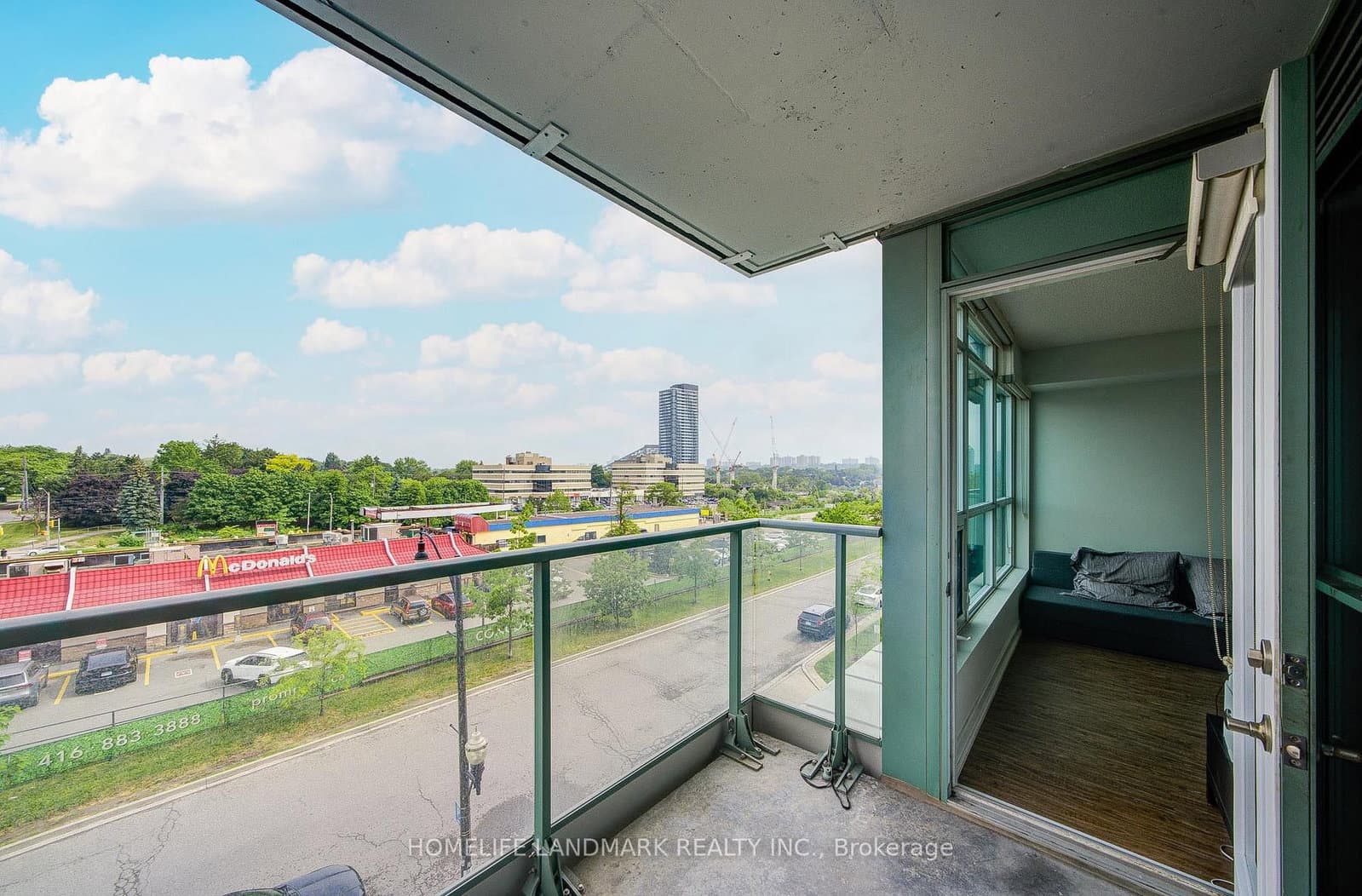 15 Singer Court, Unit 305 thumbnail 30
