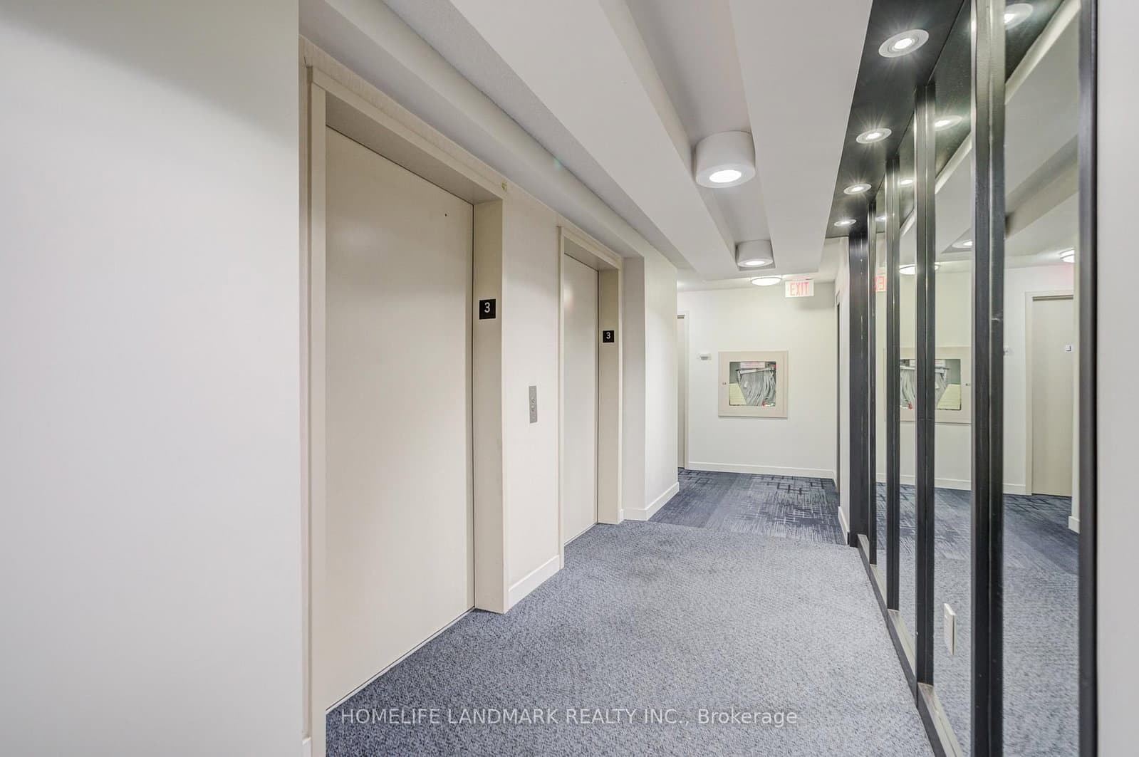 15 Singer Court, Unit 305 thumbnail 5