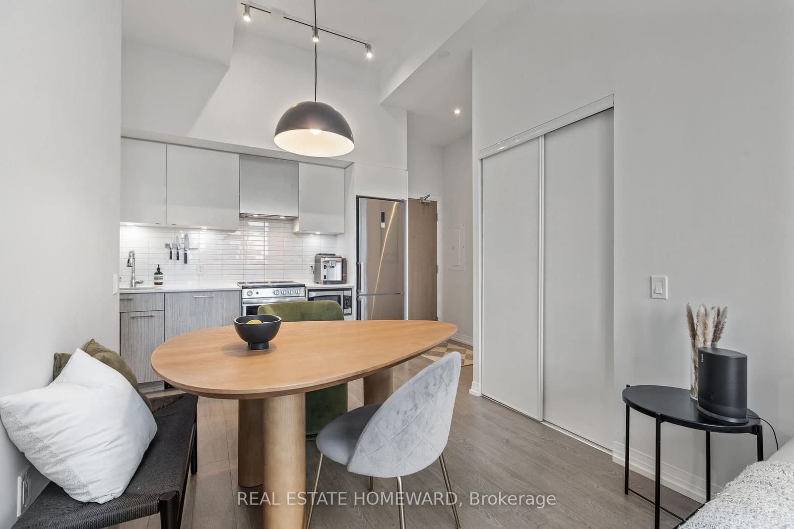 251 Jarvis Street, Unit 2006 thumbnail 7