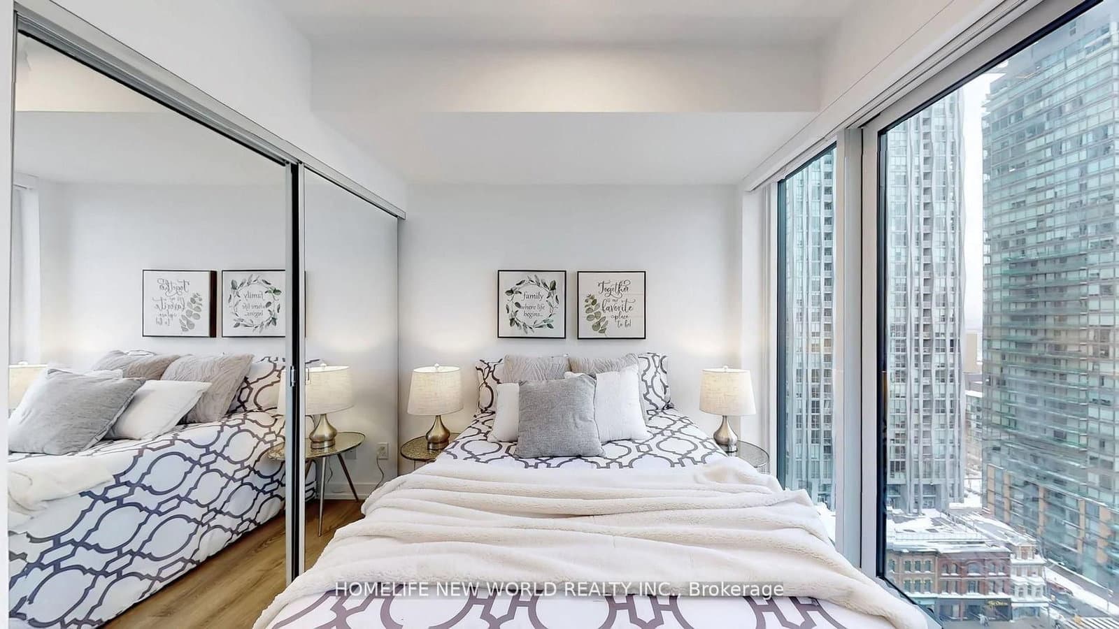 771 Yonge Street, Unit 1908 thumbnail 15