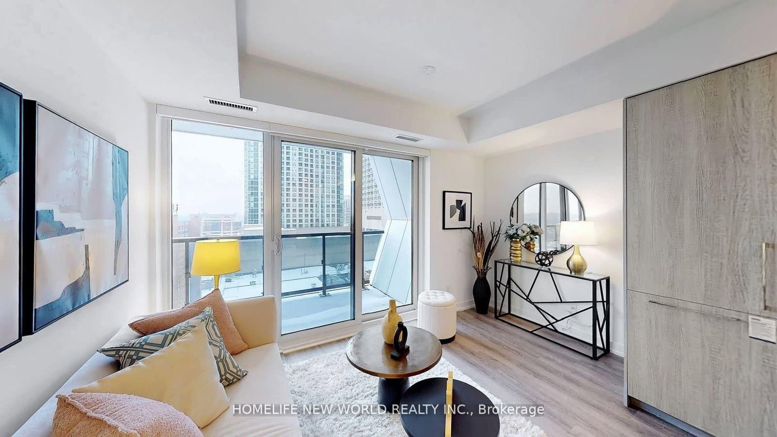 771 Yonge Street, Unit 1908 thumbnail 19