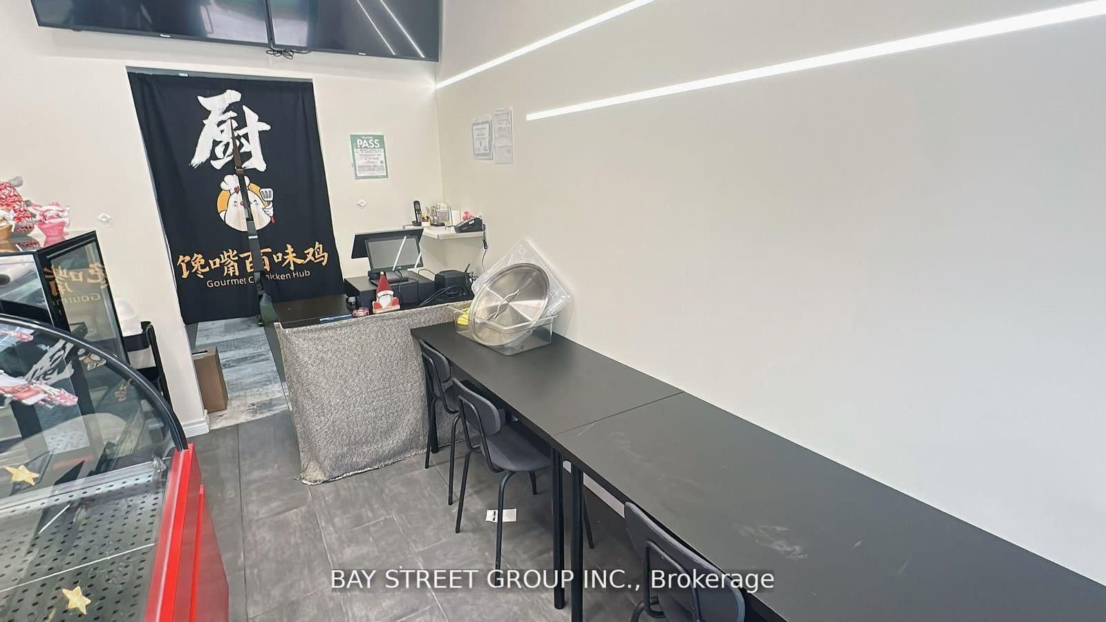 15 Northtown Way, Unit 23 thumbnail 5