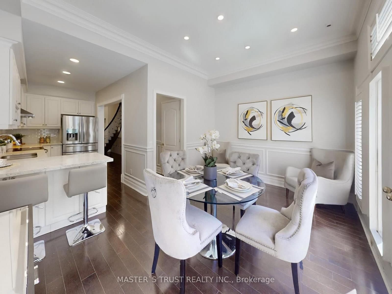 260 Russell Hill Road, Unit 11 thumbnail 8