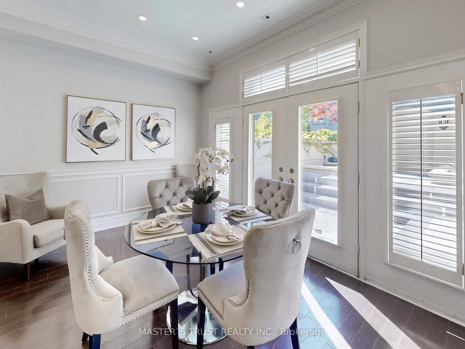 260 Russell Hill Road, Unit 11 thumbnail 9