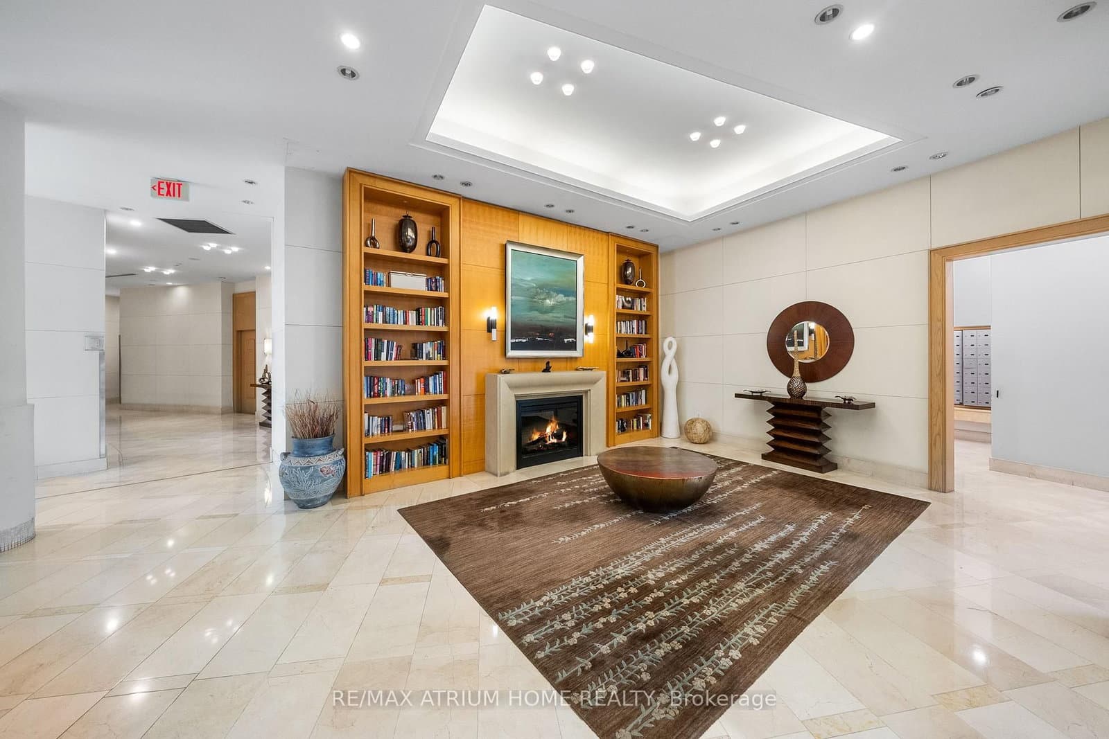 509 Beecroft Road, Unit 317 thumbnail 18