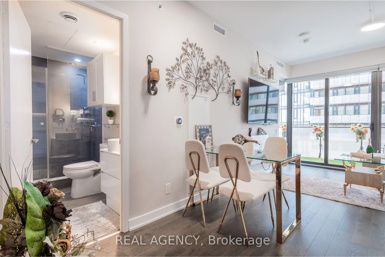 185 Roehampton Avenue, Unit 2512 thumbnail 11