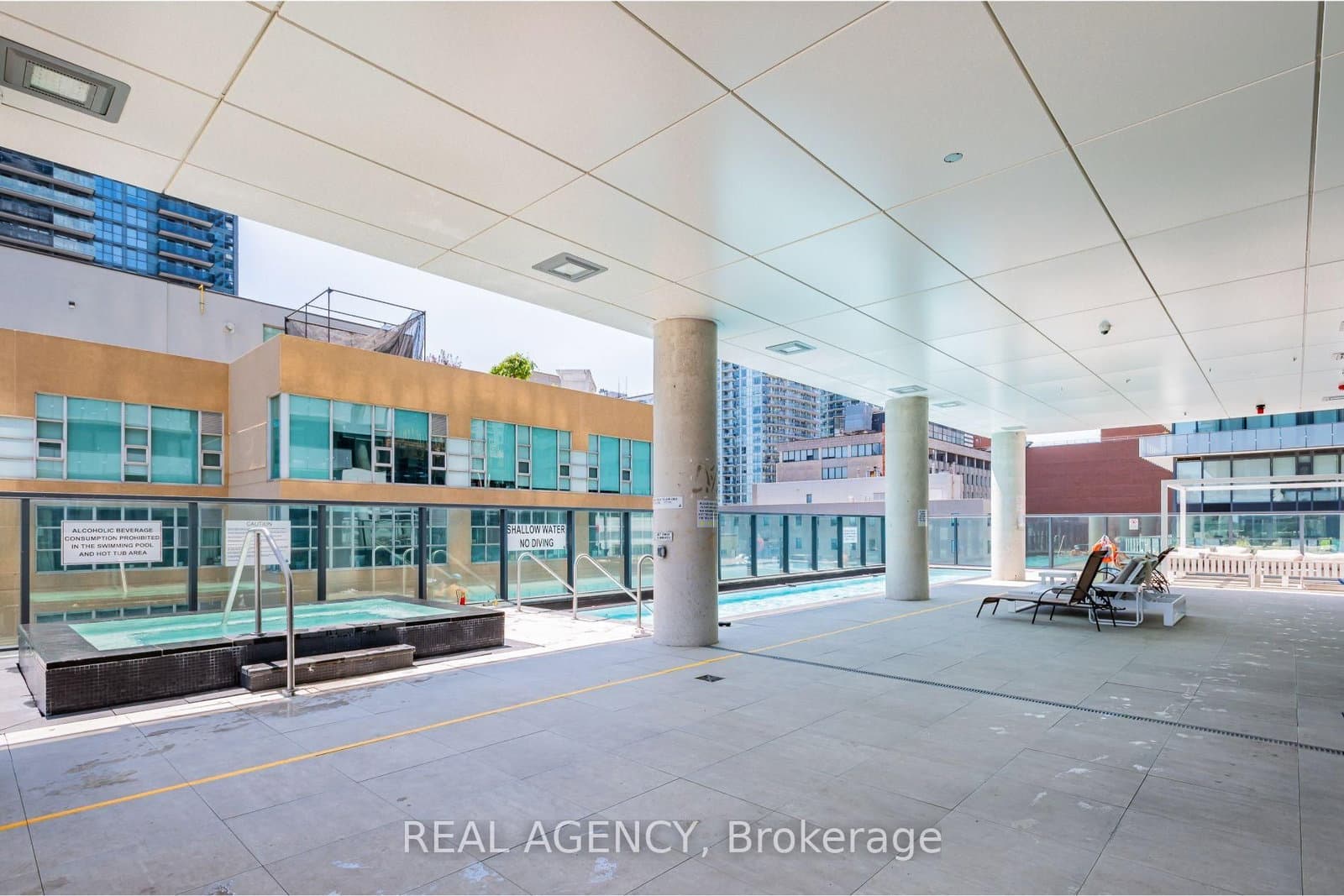 185 Roehampton Avenue, Unit 2512 thumbnail 36